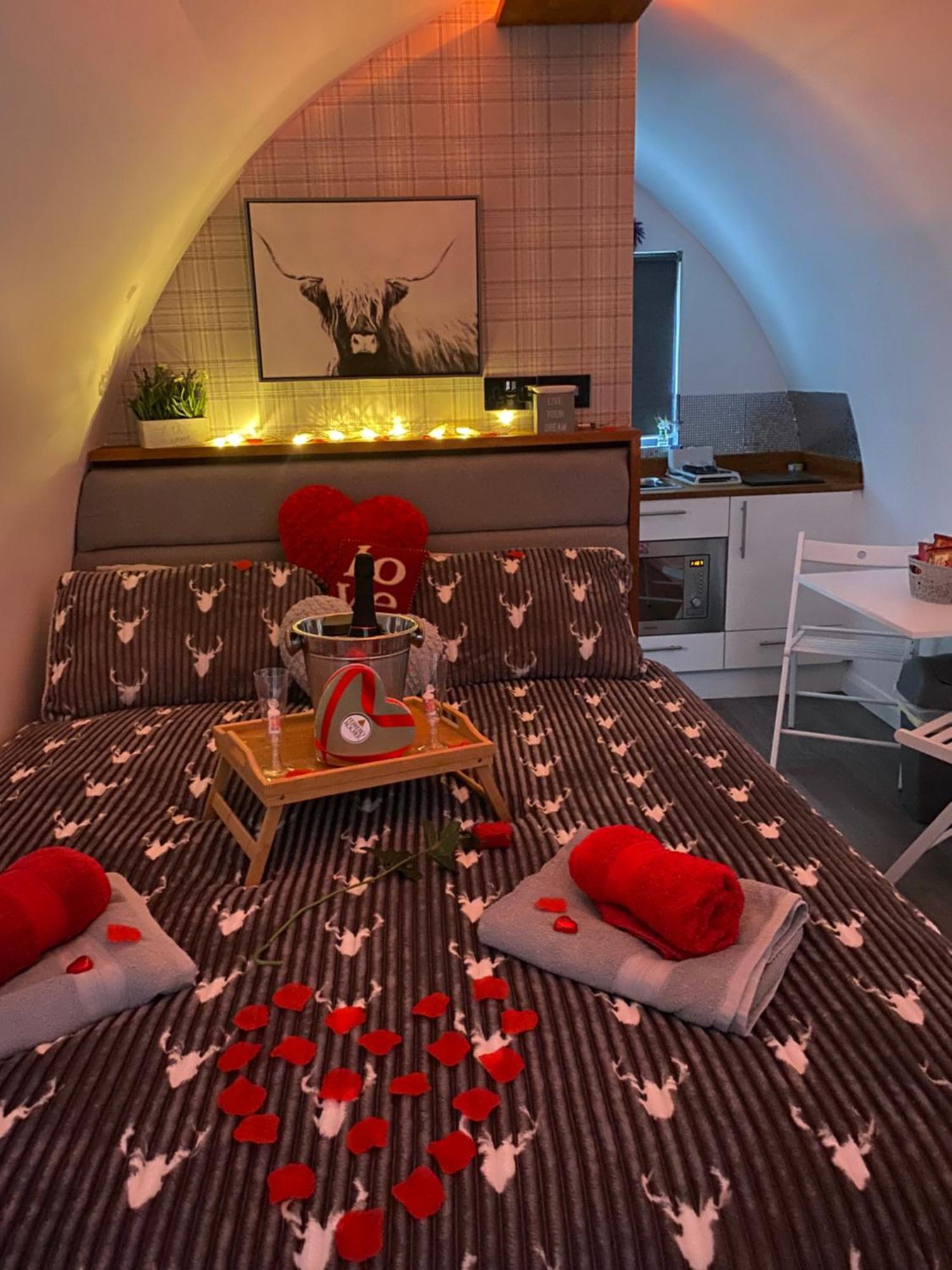 מלון באליקאסל Bonnyview Glamping מראה חיצוני תמונה